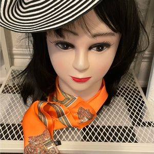 NWOT. Stunning neckerchief.🌞